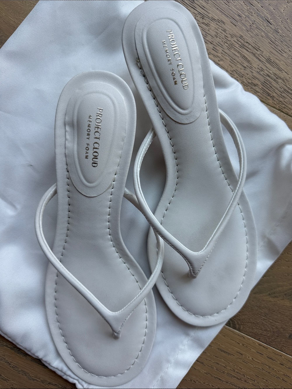 White Women’s Thong Sandals